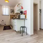 Mika *
