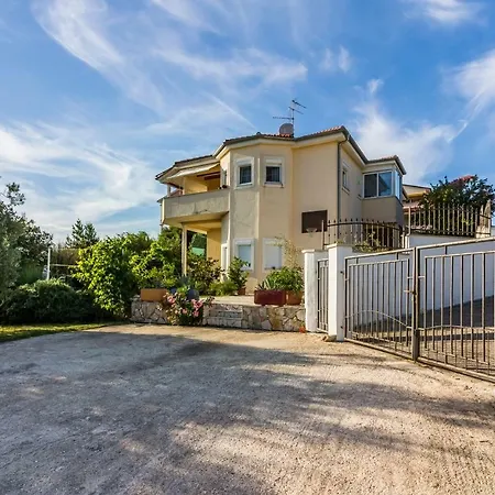 Mika Apartament Pula